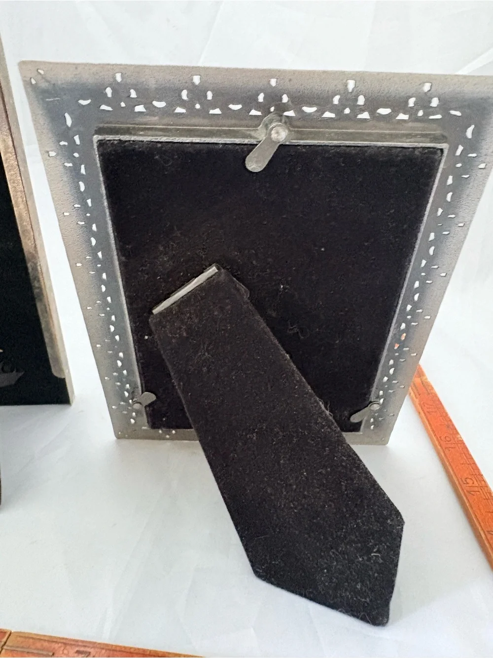 Downing Street an Unbranded Elegant Silver Plated Decorative Picture Frame Pair